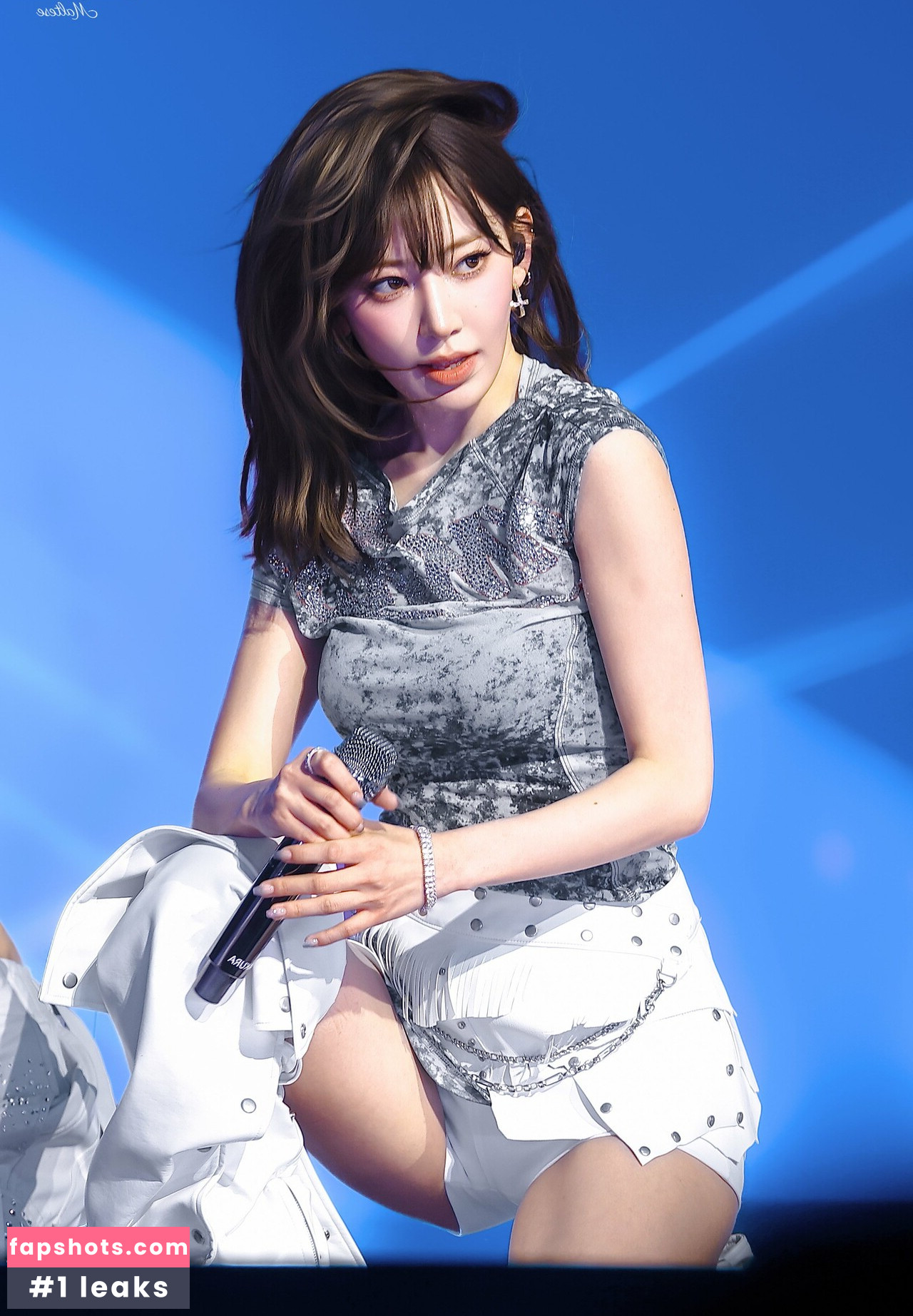 Sakura Miyawaki 宮脇 咲良 Nahé úniky fotek pouze od fanoušků #15 - Fapshots