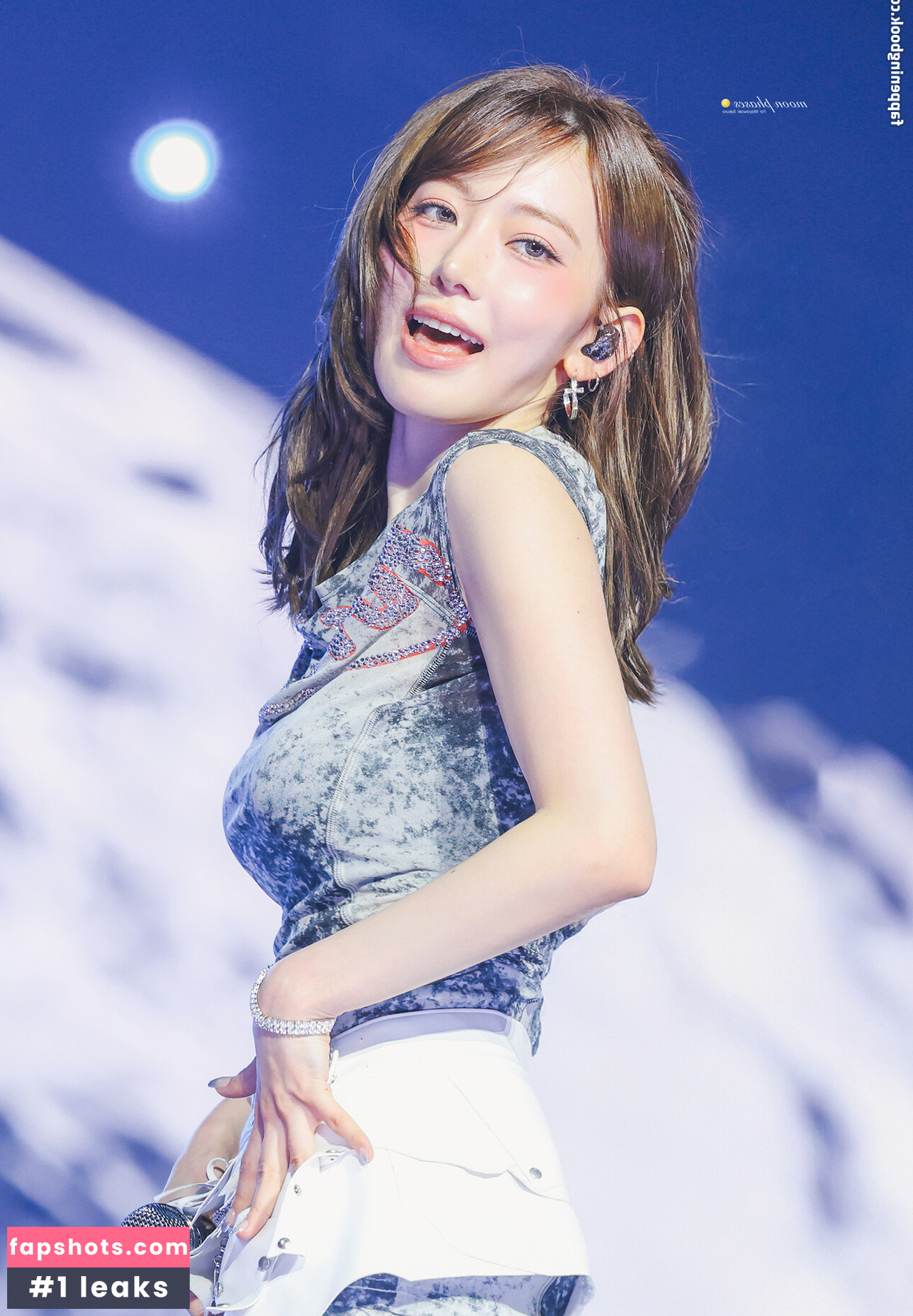 Sakura Miyawaki 宮脇 咲良 Nahé úniky fotek pouze od fanoušků #8 - Fapshots