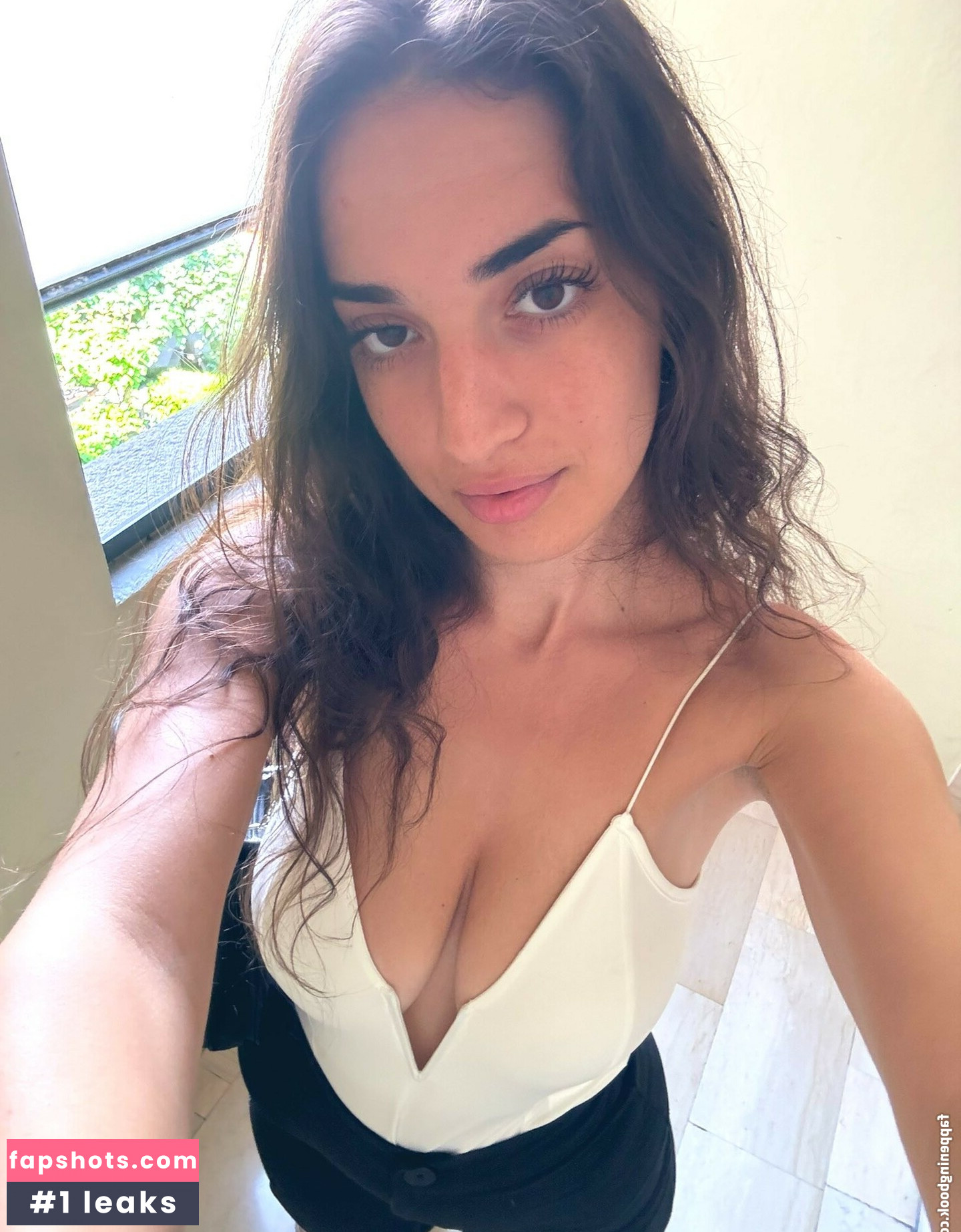 Sakura gallery photo #8