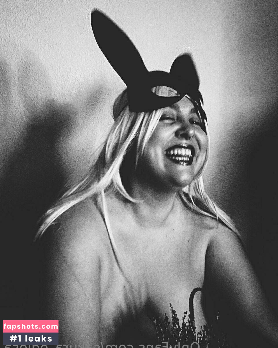 sakura_odiosa gallery photo #8