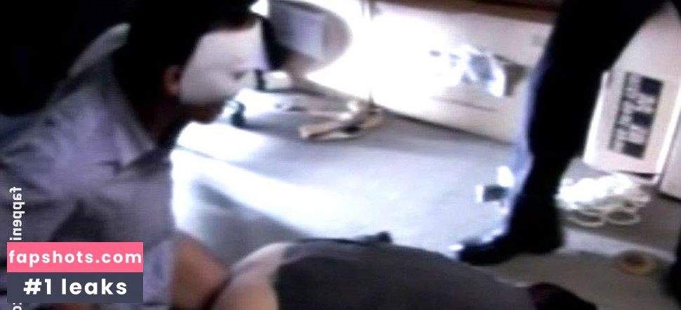 Sakura Shiratori gallery photo #5