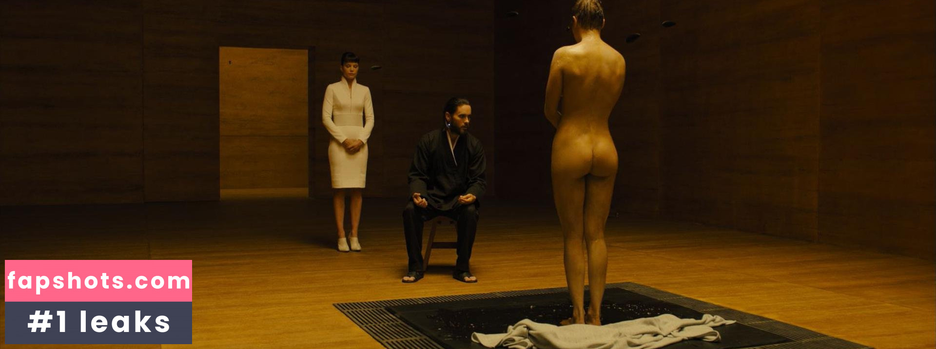 Sallie Harmsen gallery photo #22