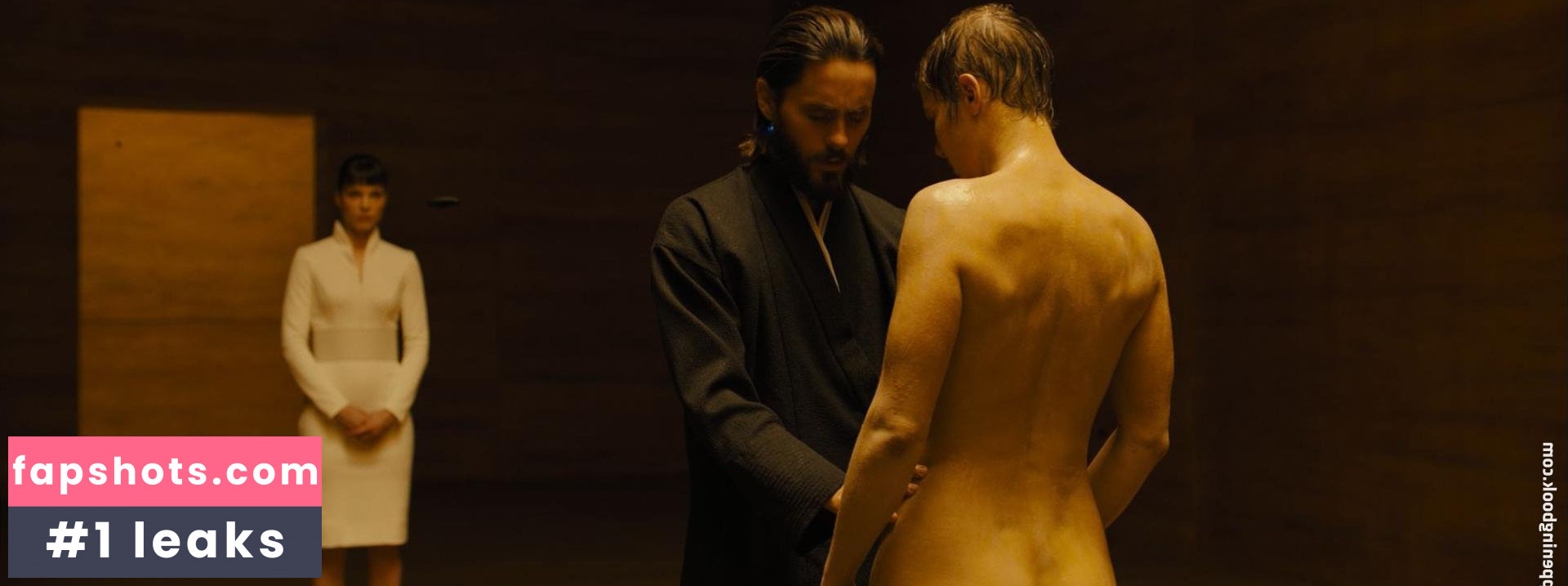 Sallie Harmsen gallery photo #23