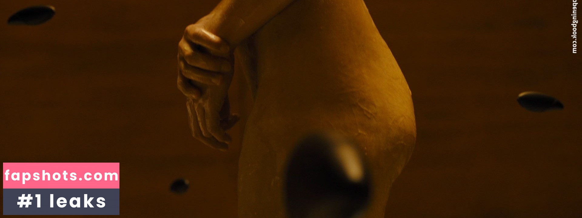 Sallie Harmsen gallery photo #5