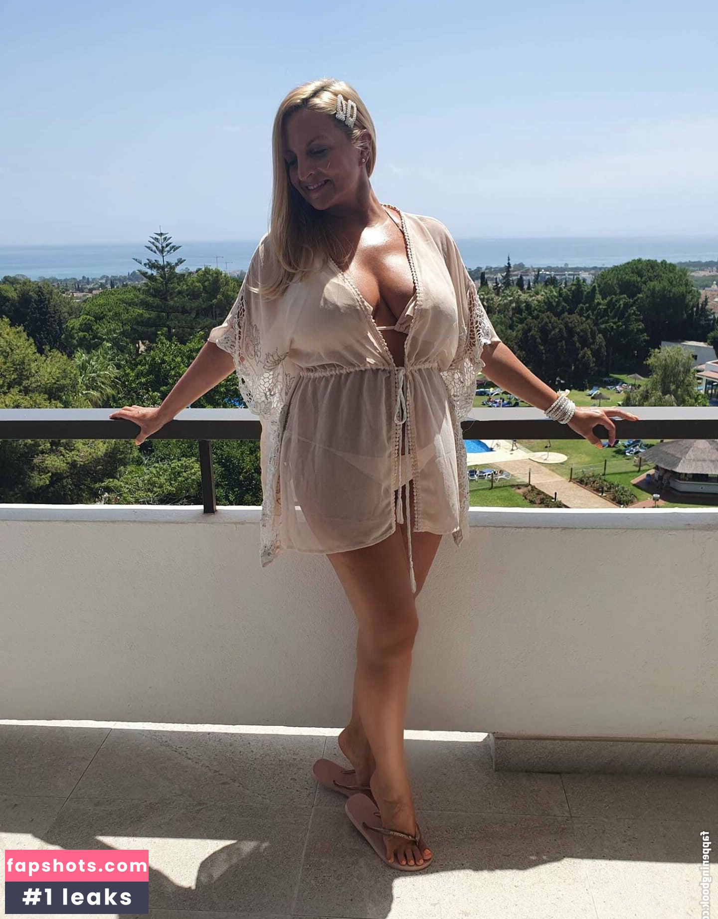 Sally Jaxx gallery photo #2