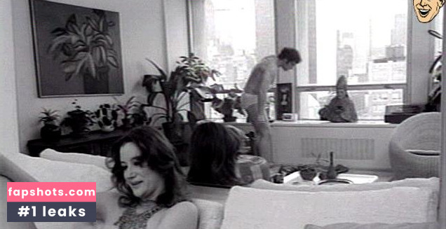 Sally Kirkland gallery photo #49