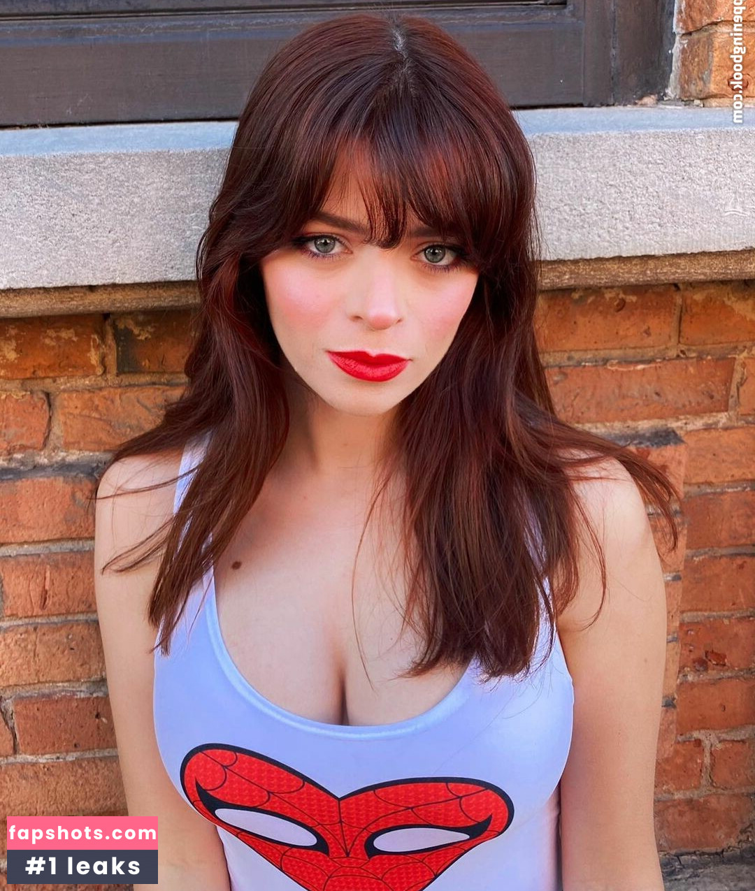 Sally LoMonaco gallery photo #31