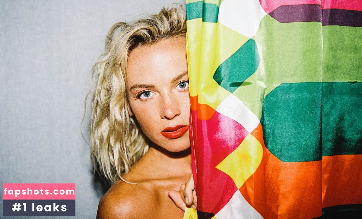 Sally Mustang Nacktheit OnlyFans Fotos #15 - Fapshots