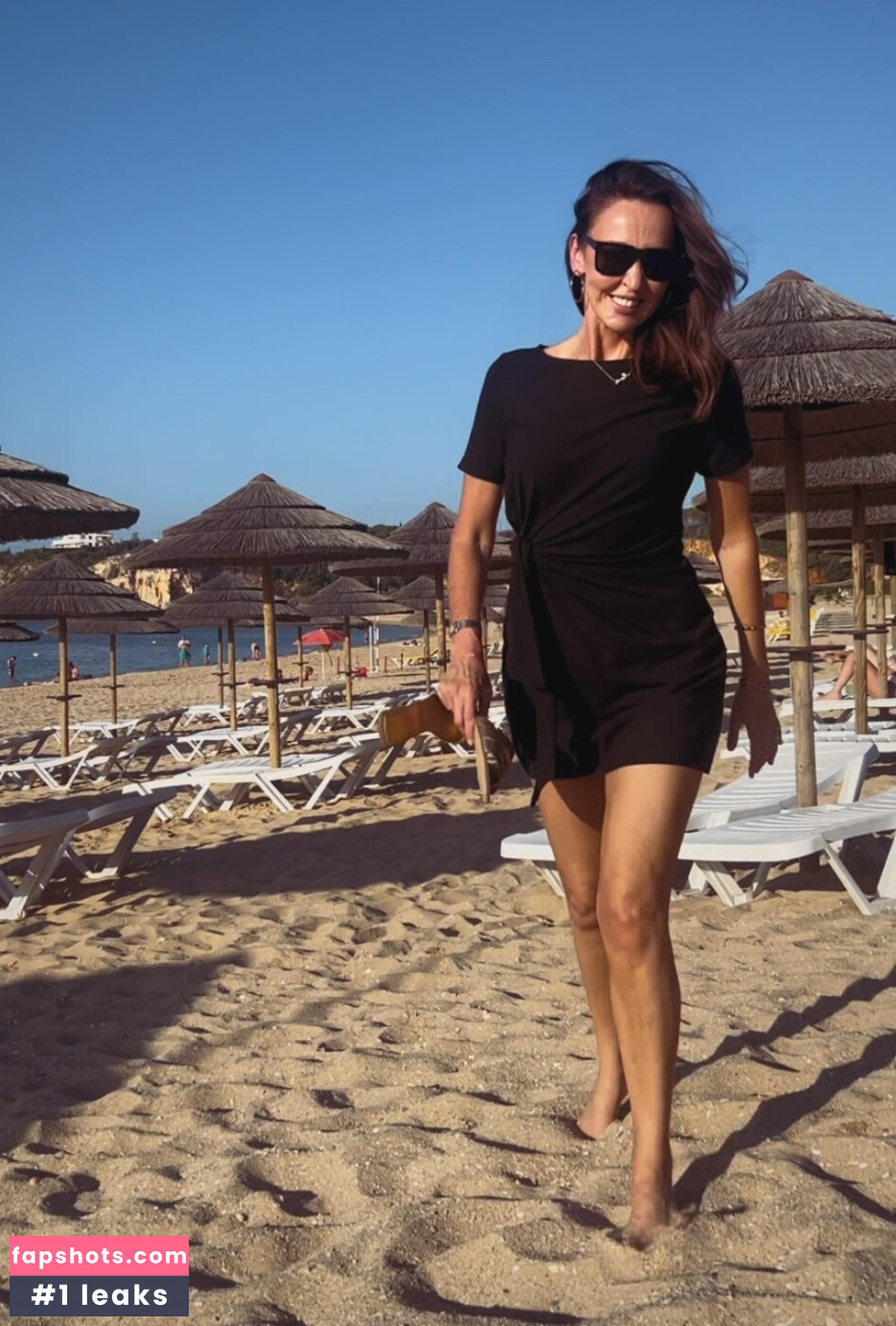 Sally Nugent gallery photo #12