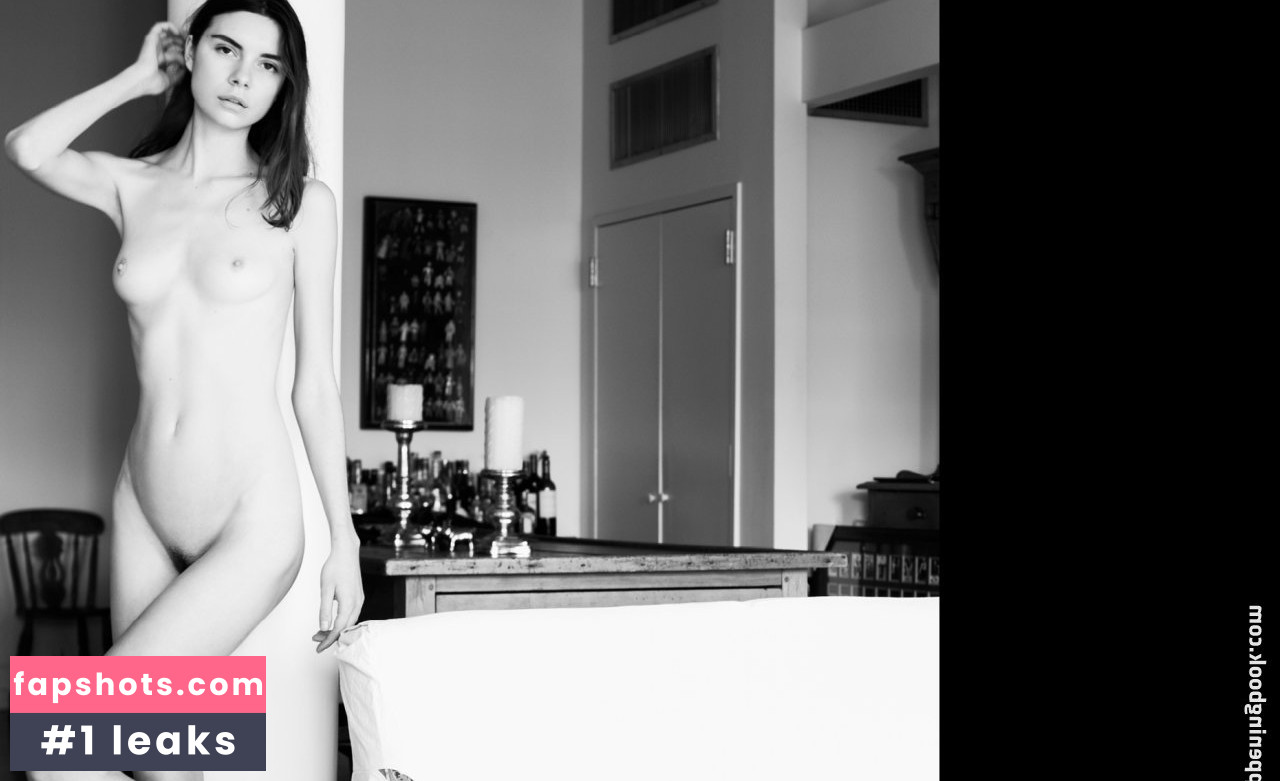 Sally Paton gallery photo #11