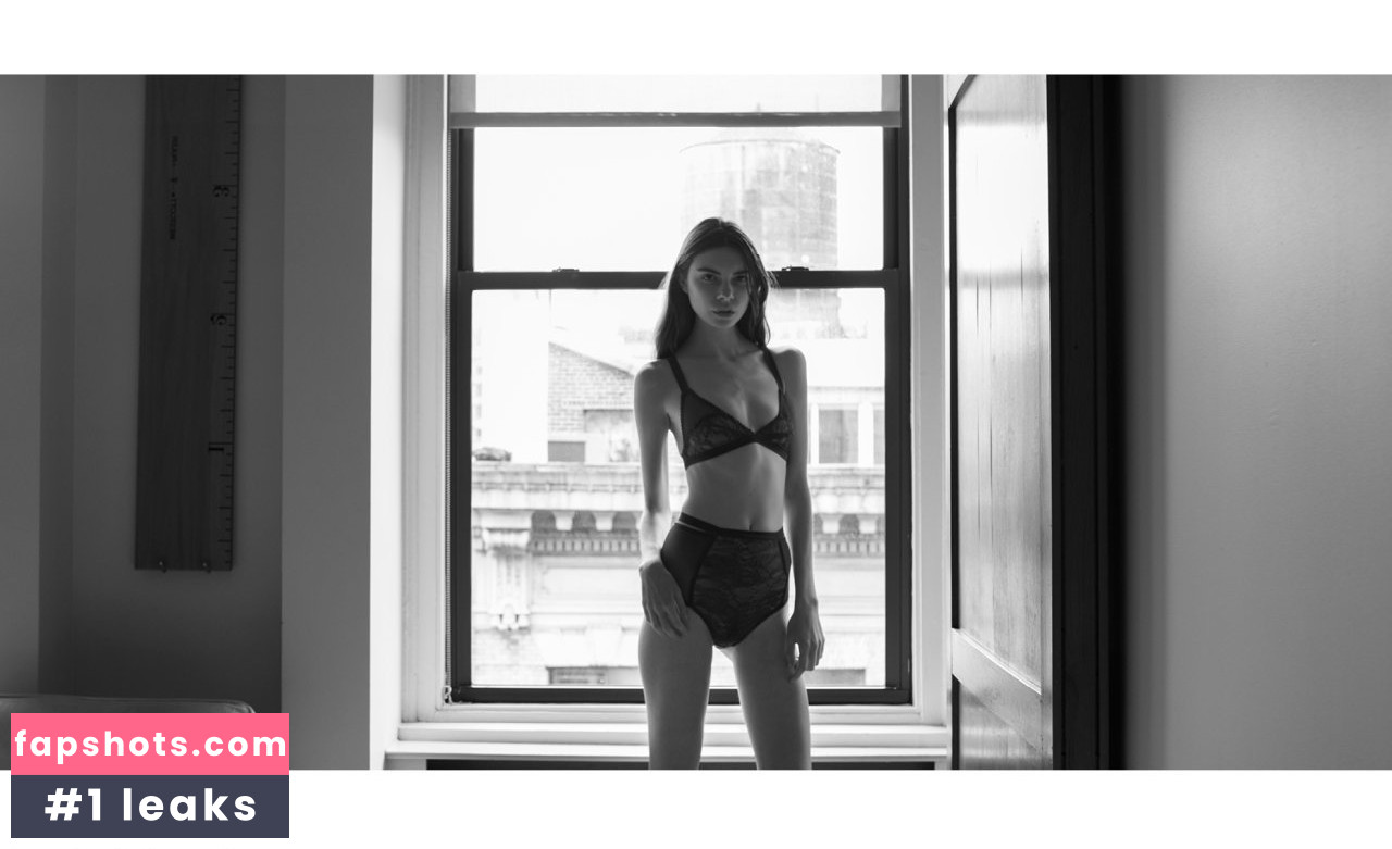 Sally Paton gallery photo #15