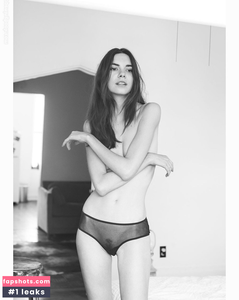 Sally Paton gallery photo #20