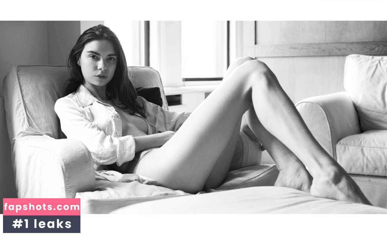 Sally Paton gallery photo #8