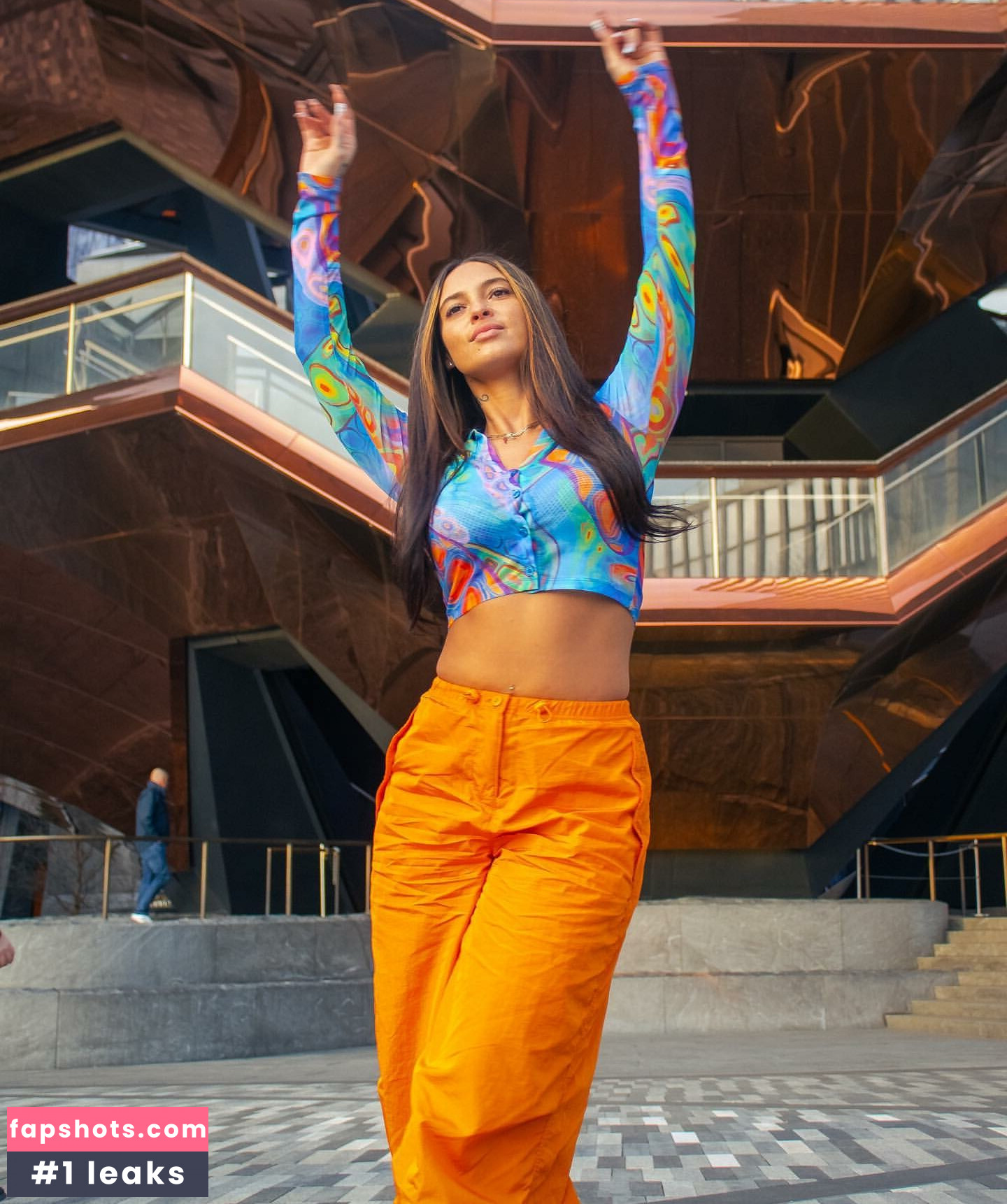 Sally.Spice gallery photo #20