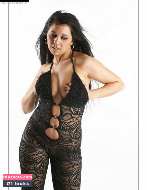 Salma De Nora gallery photo #40