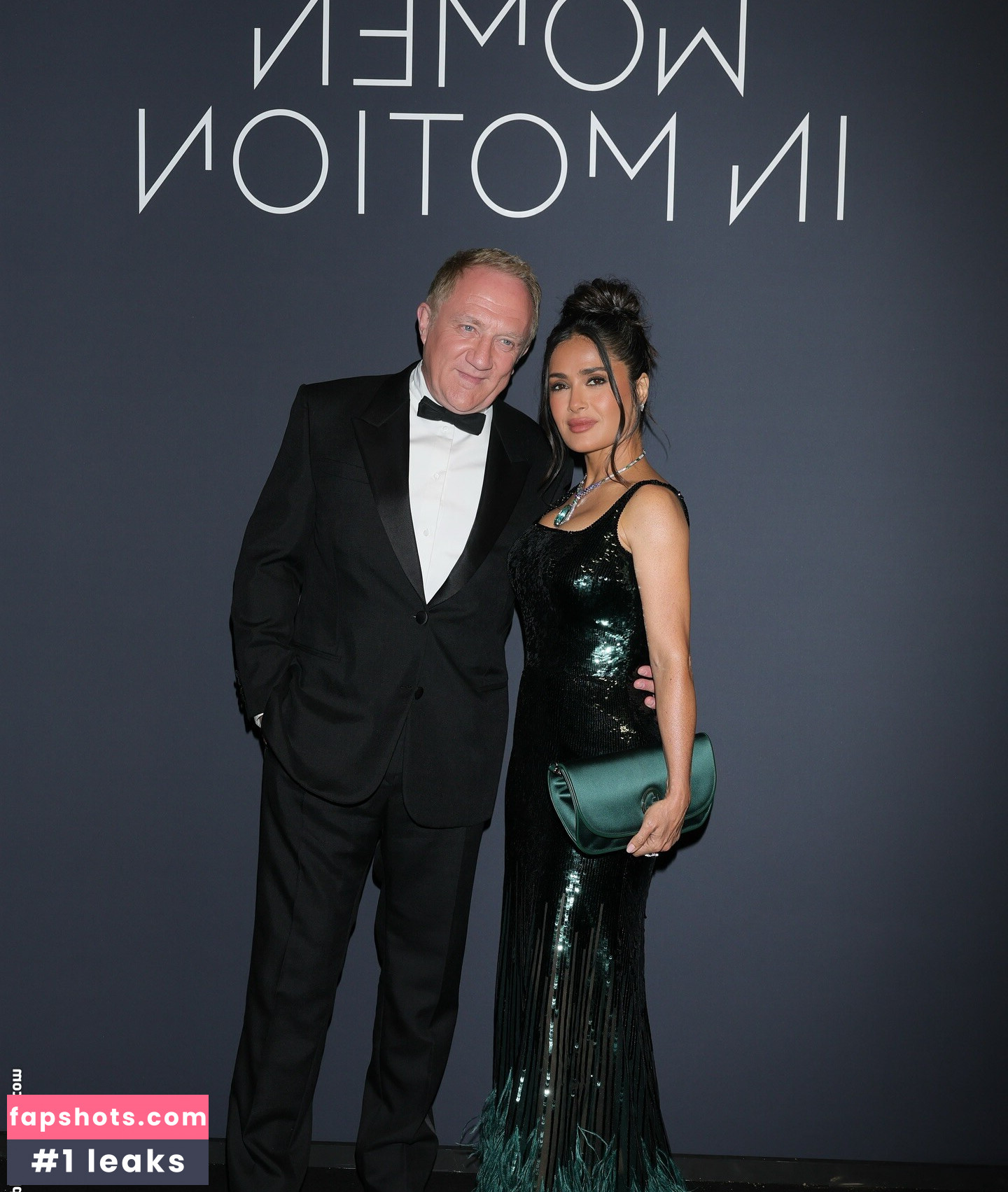 Salma Hayek Filtración Desnuda OnlyFans Foto #13 - Fapshots