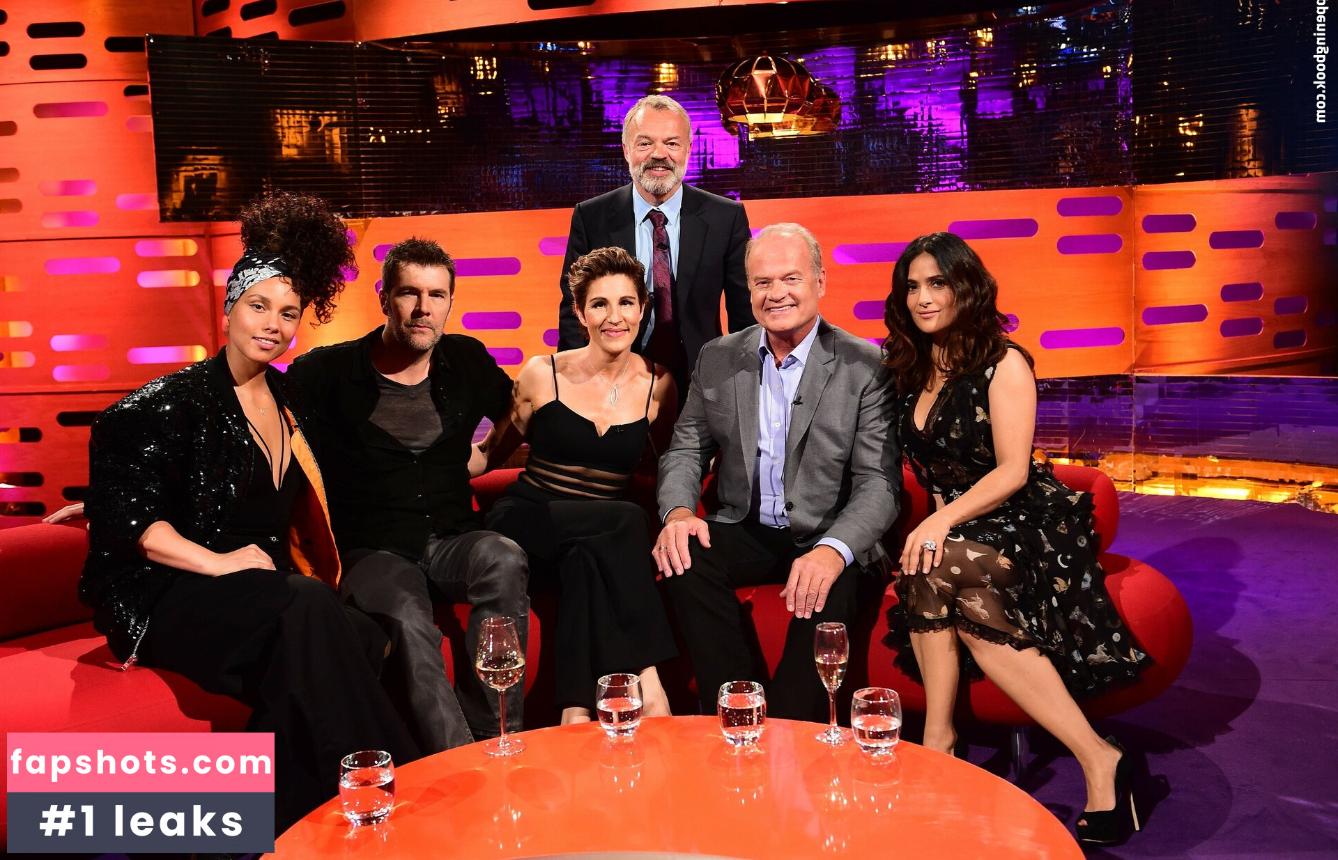 Salma Hayek Filtración Desnuda OnlyFans Foto #169 - Fapshots