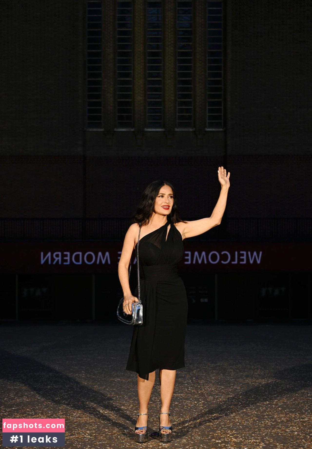 Salma Hayek Filtración Desnuda OnlyFans Foto #269 - Fapshots