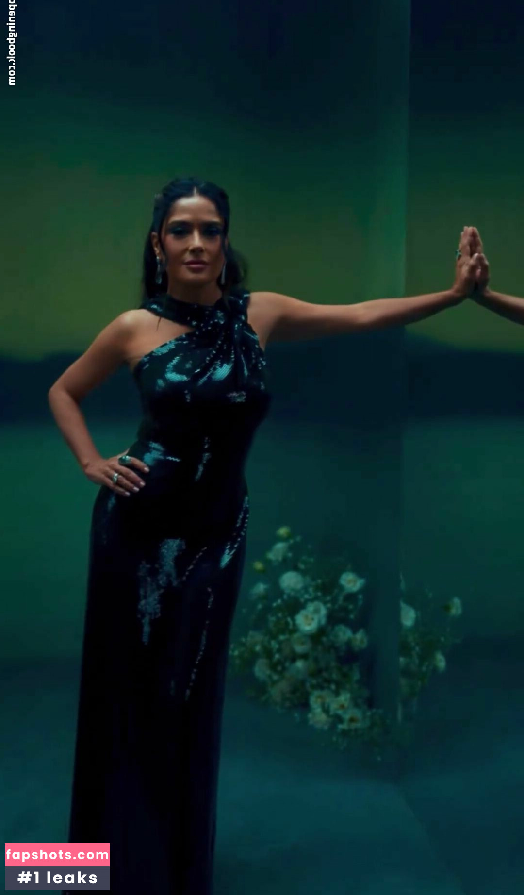 Salma Hayek Filtración Desnuda OnlyFans Foto #323 - Fapshots