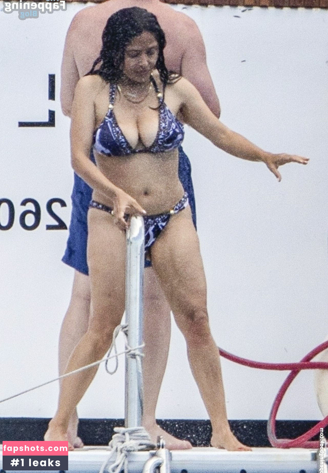 Salma Hayek Filtración Desnuda OnlyFans Foto #379 - Fapshots