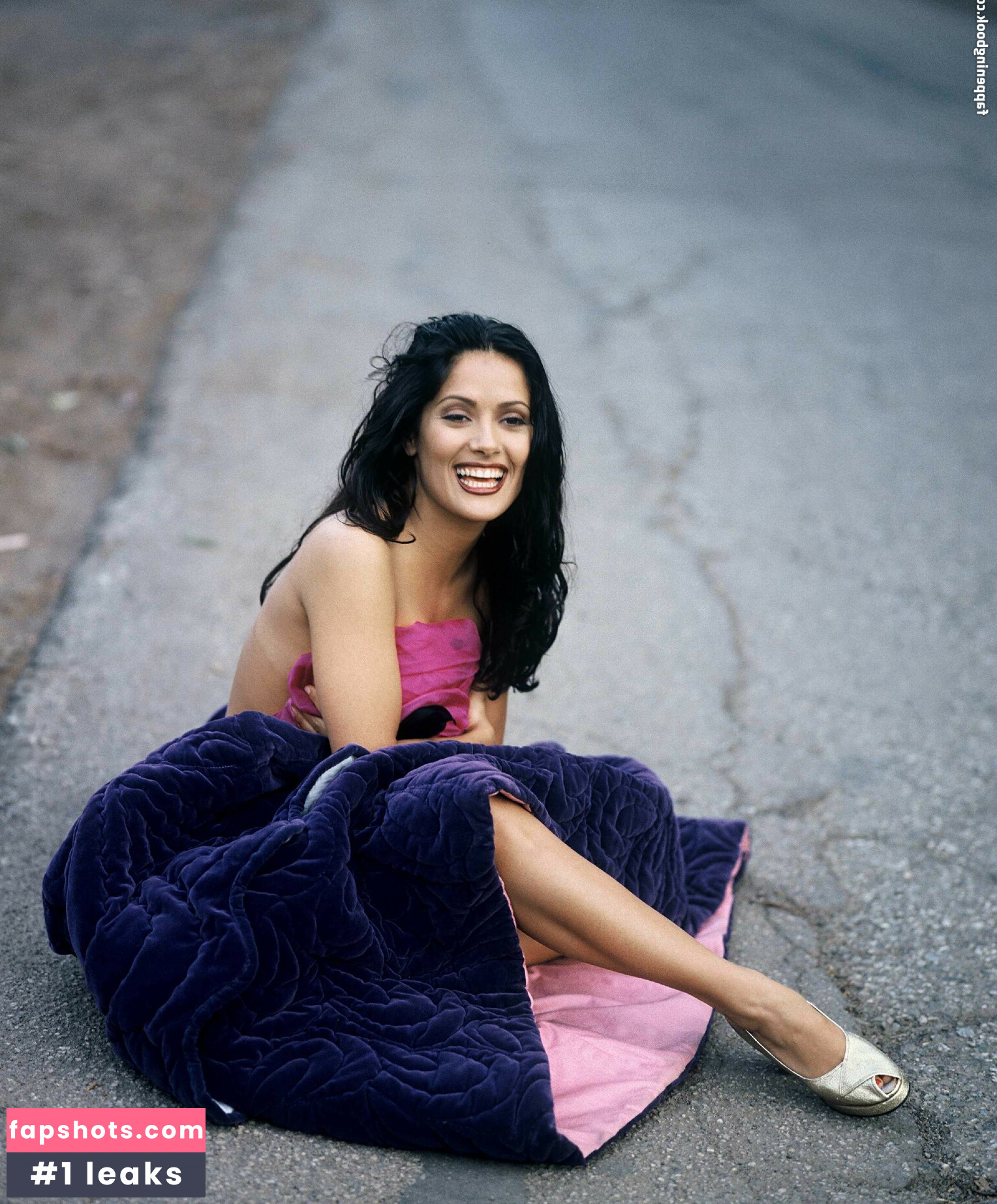 Salma Hayek Filtración Desnuda OnlyFans Foto #39 - Fapshots