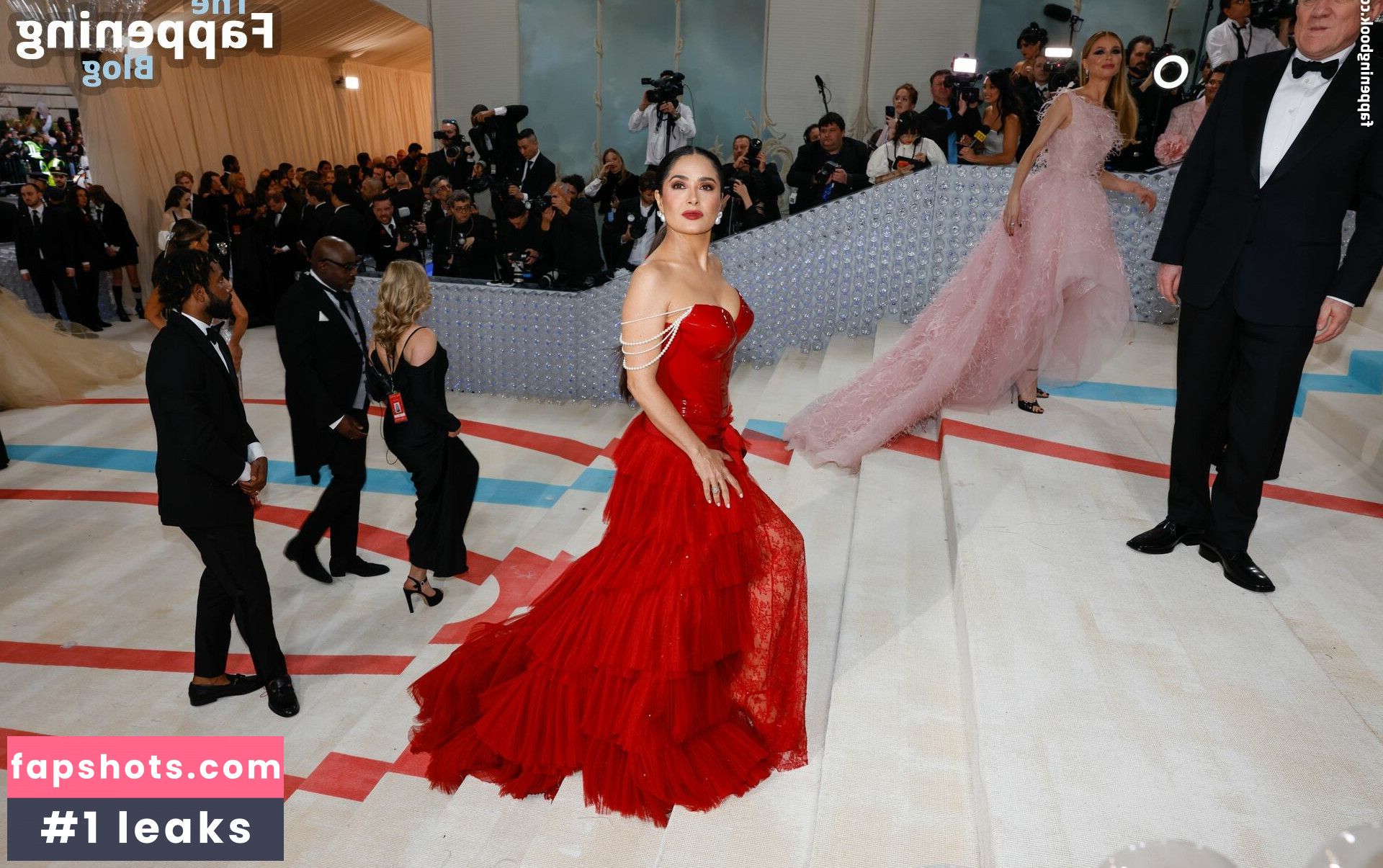 Salma Hayek Filtración Desnuda OnlyFans Foto #442 - Fapshots