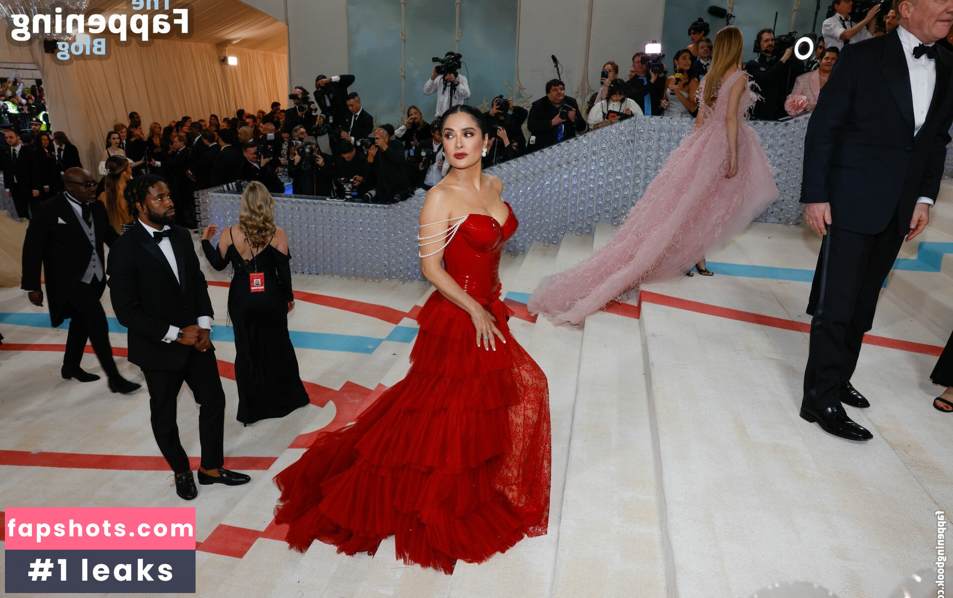 Salma Hayek Filtración Desnuda OnlyFans Foto #443 - Fapshots