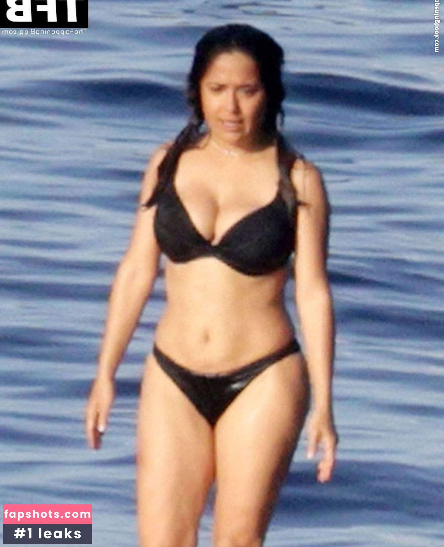 Salma Hayek Nude Leaks OnlyFans Photos #570 - LeakJerk
