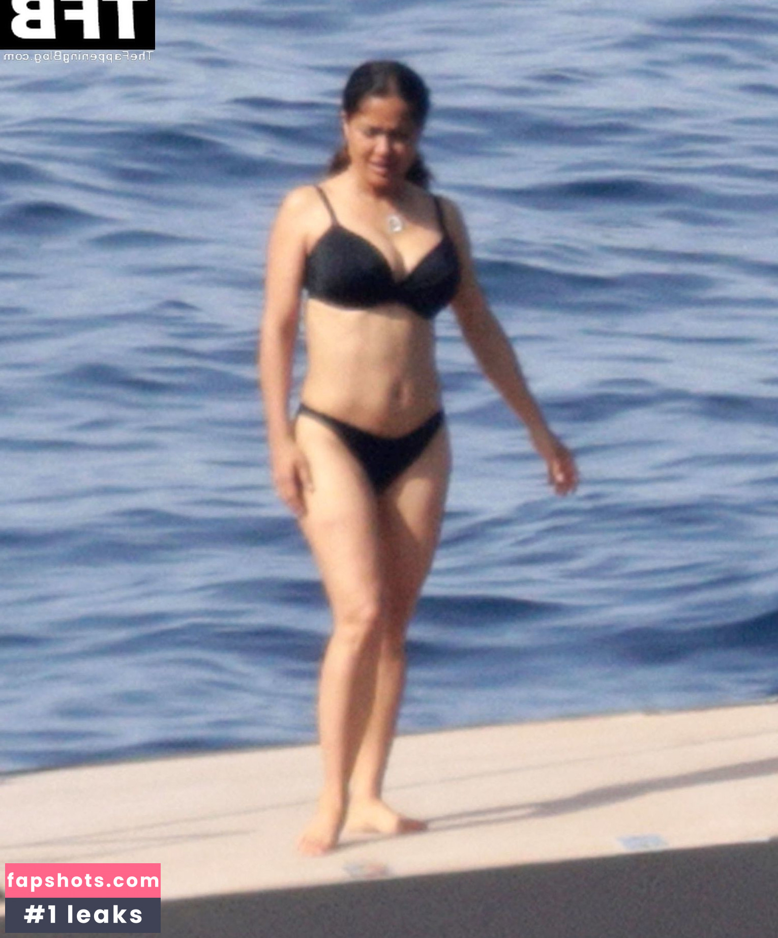 Salma Hayek Nude Leaks OnlyFans Photos #575 - LeakJerk