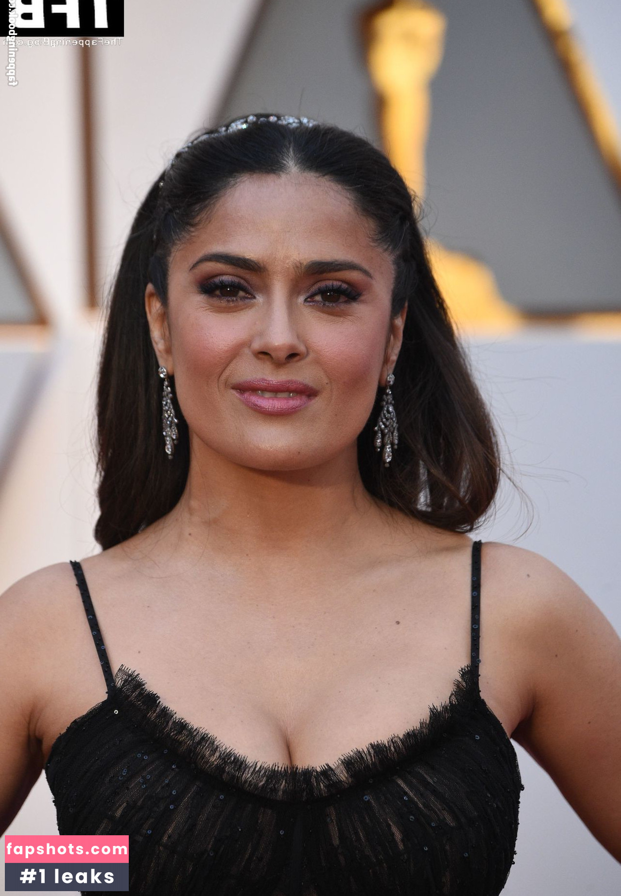Salma Hayek Nude Leaks OnlyFans Photos #609 - LeakJerk