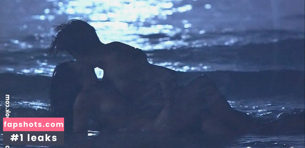 Salma Hayek Nude Leaks OnlyFans Photos #685 - LeakJerk