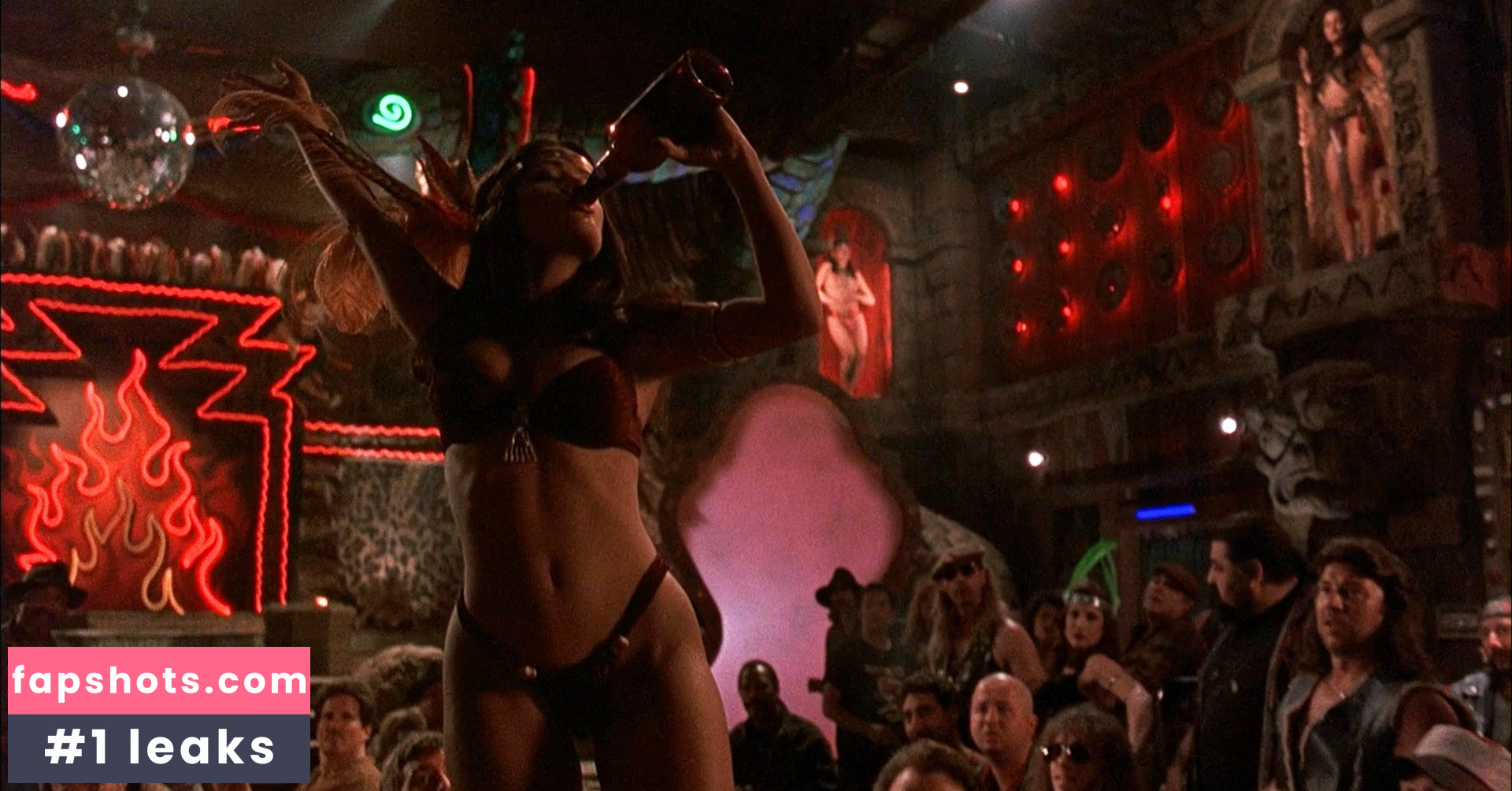 Salma Hayek Nude Leaks OnlyFans Photos #752 - LeakJerk