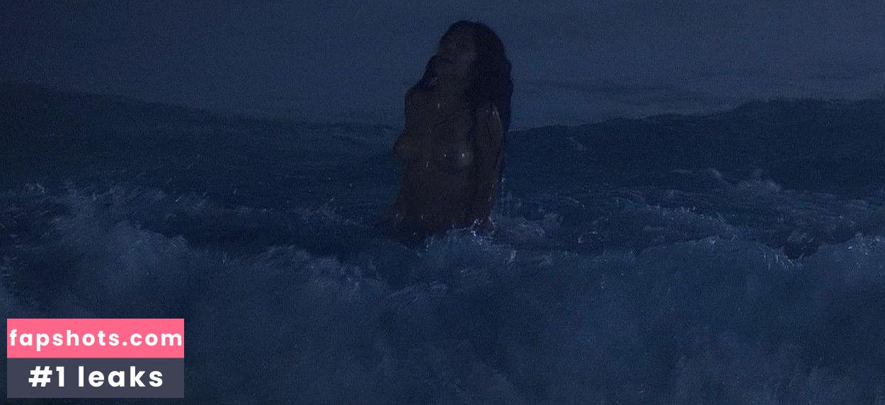 Salma Hayek Nude Leaks OnlyFans Photos #802 - LeakJerk