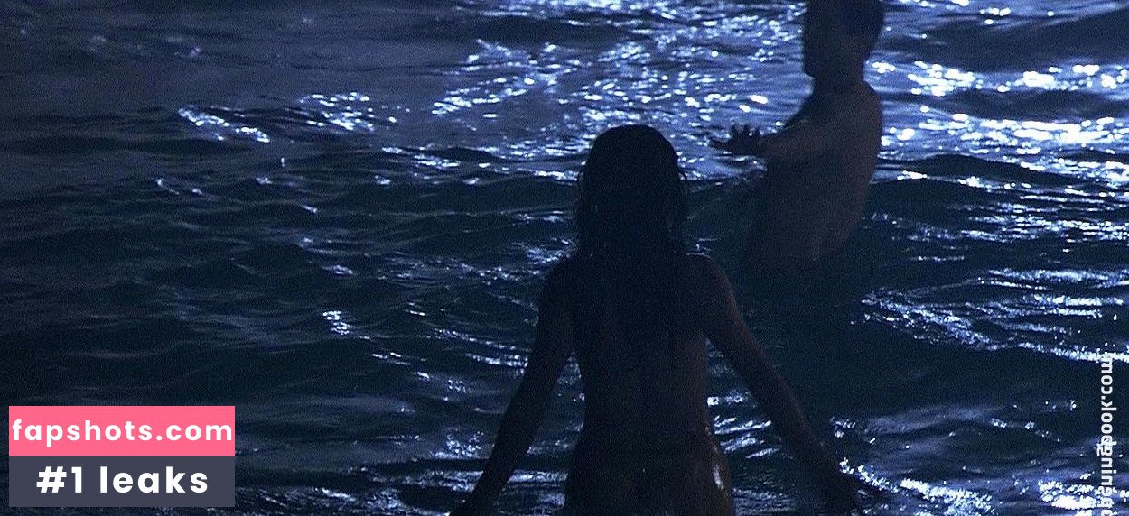 Salma Hayek Nude Leaks OnlyFans Photos #803 - LeakJerk
