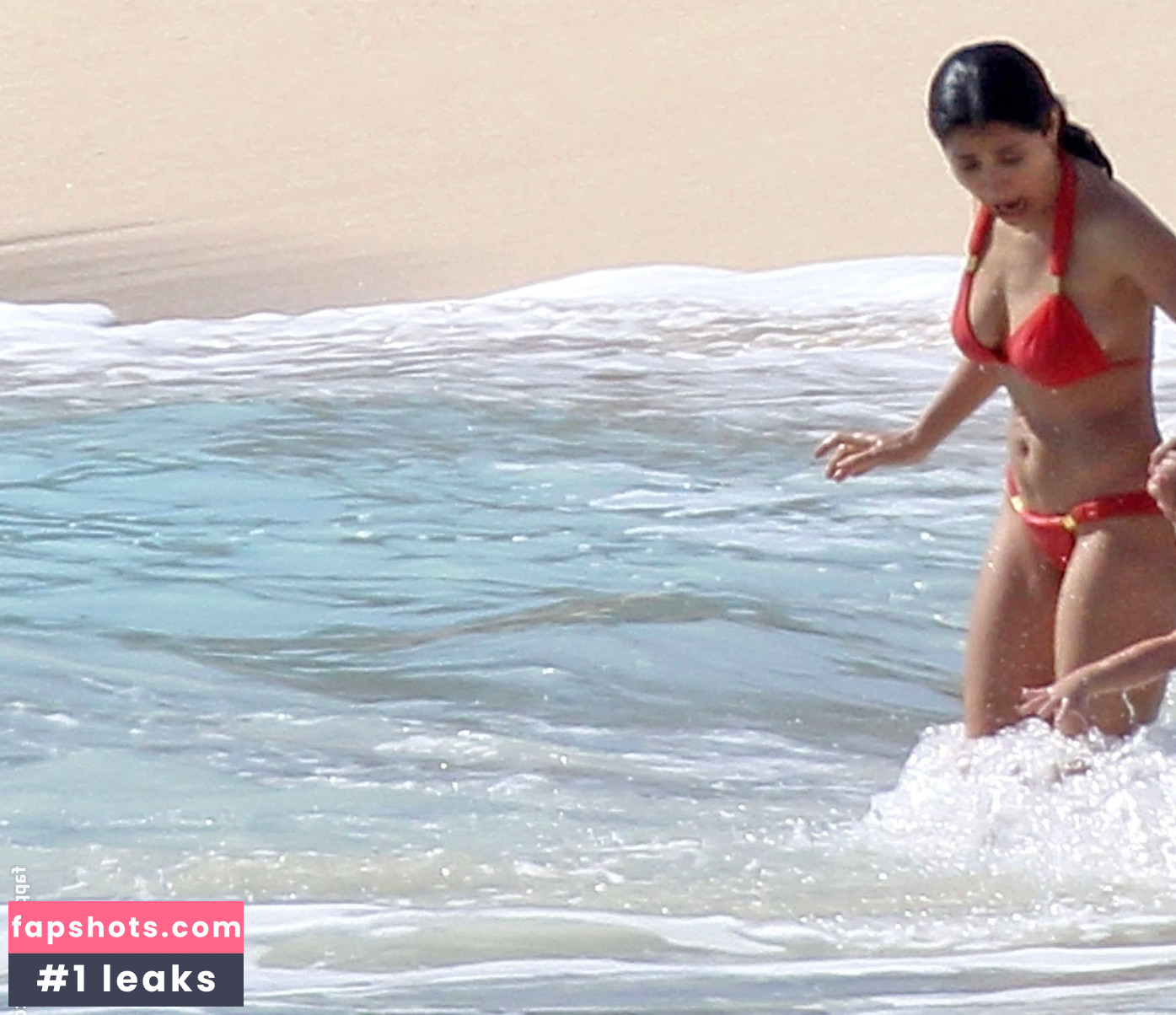 Salma Hayek Nude Leaks OnlyFans Photos #857 - LeakJerk