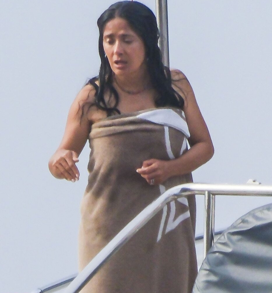 salma-hayek gallery photo #1044