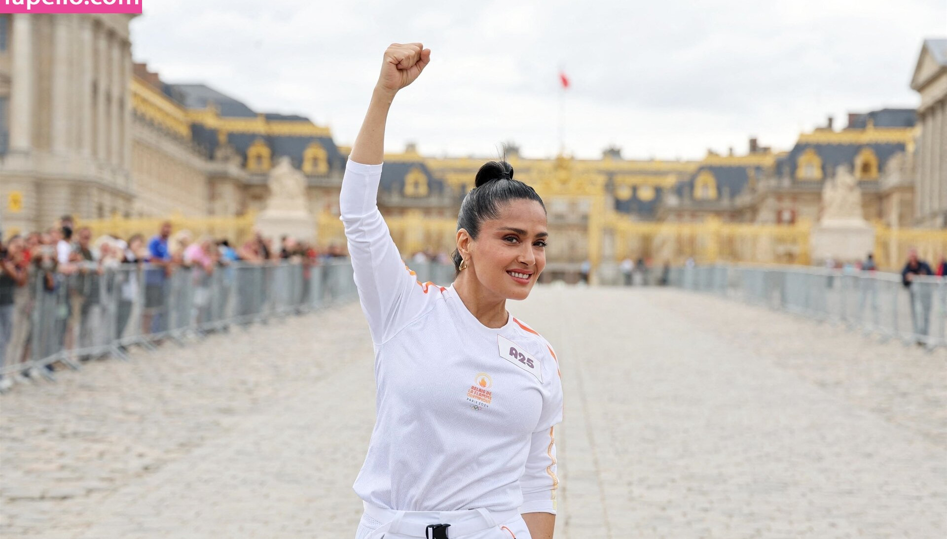 salma-hayek gallery photo #1060