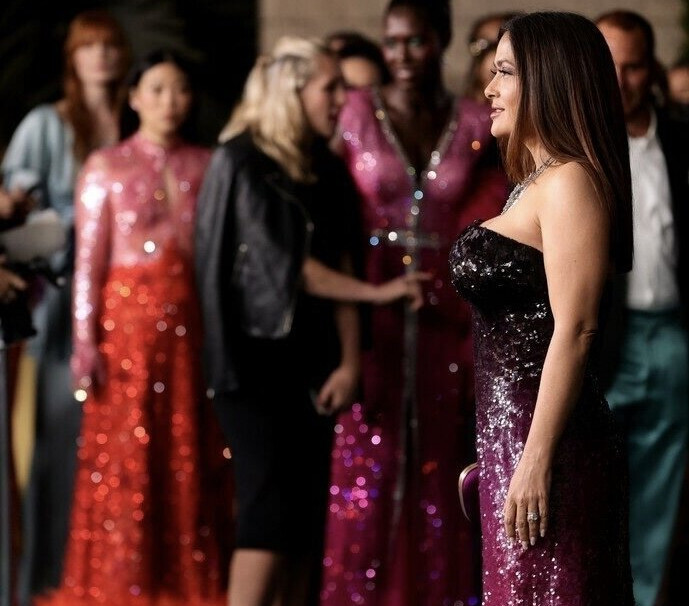 salma-hayek gallery photo #1146