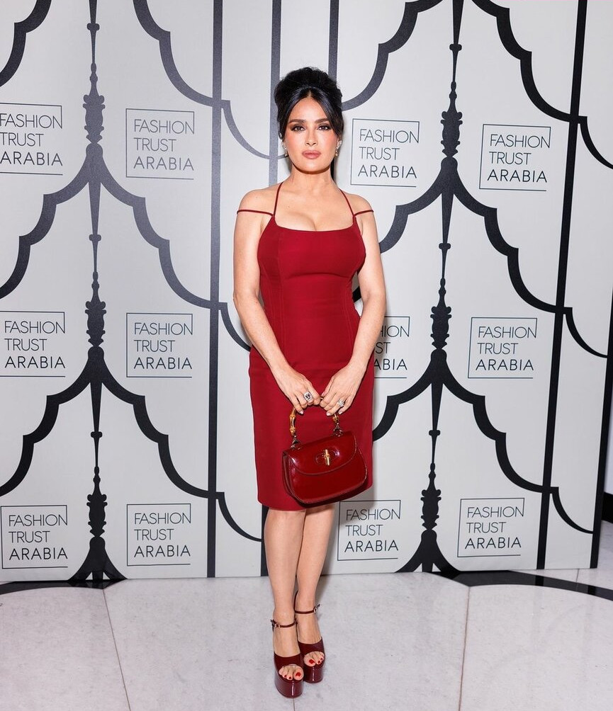 salma-hayek gallery photo #1216