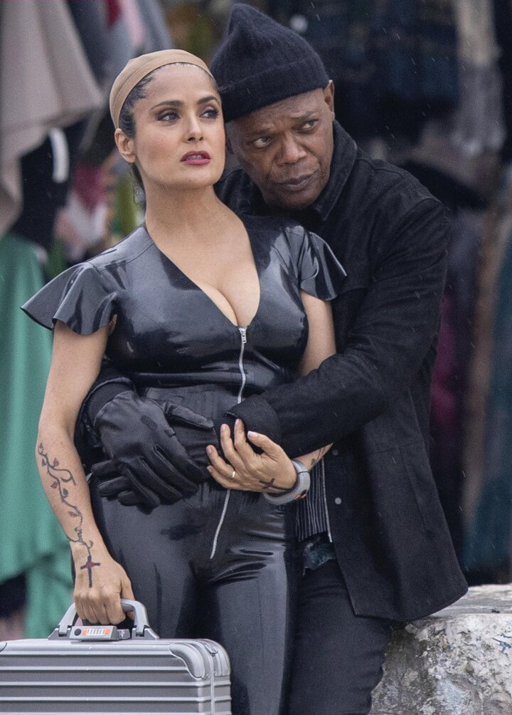 salma-hayek gallery photo #1241