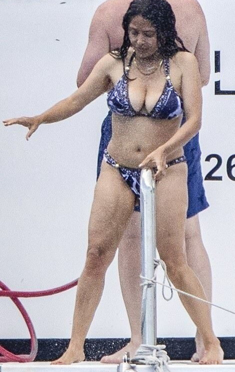 salma-hayek gallery photo #1366