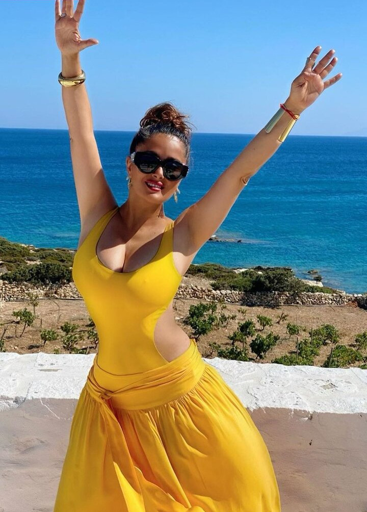 salma-hayek gallery photo #1397