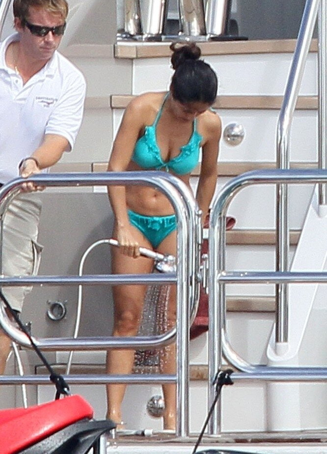 salma-hayek gallery photo #1516