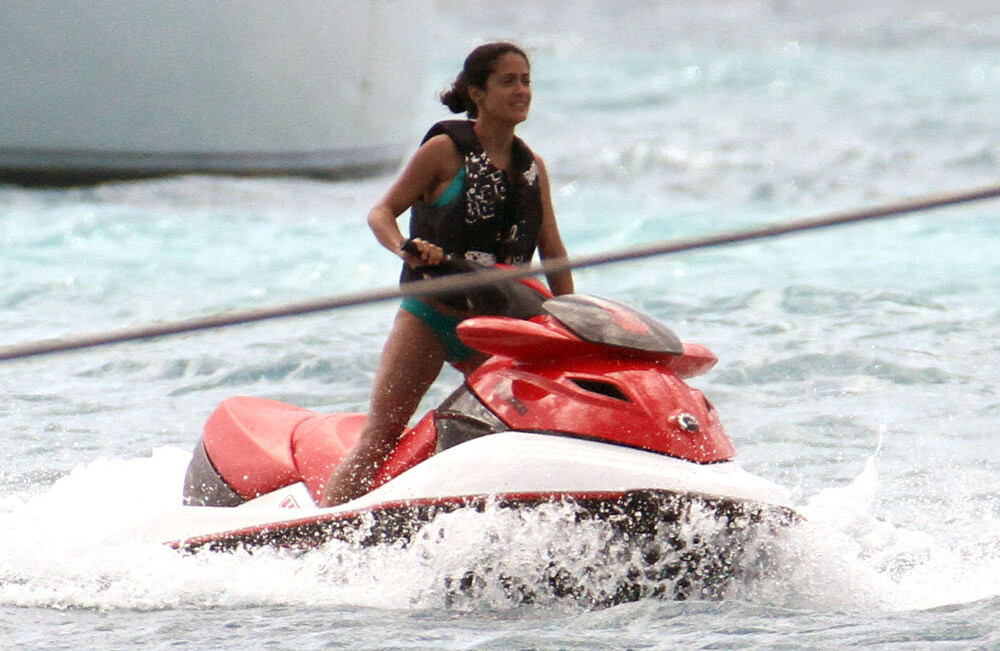 salma-hayek gallery photo #1524