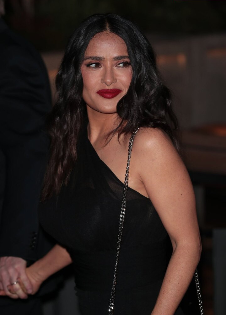 salma-hayek gallery photo #1532