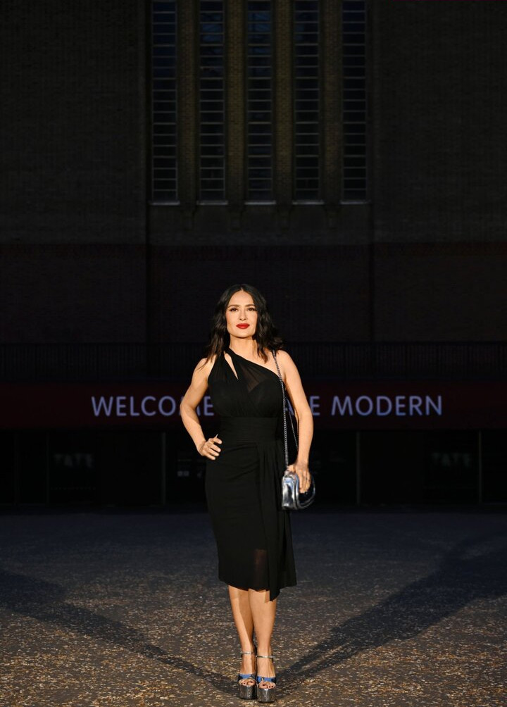 salma-hayek gallery photo #1539