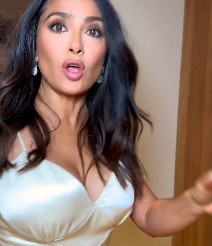 salma-hayek gallery photo #1844