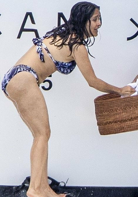 salma-hayek gallery photo #2121