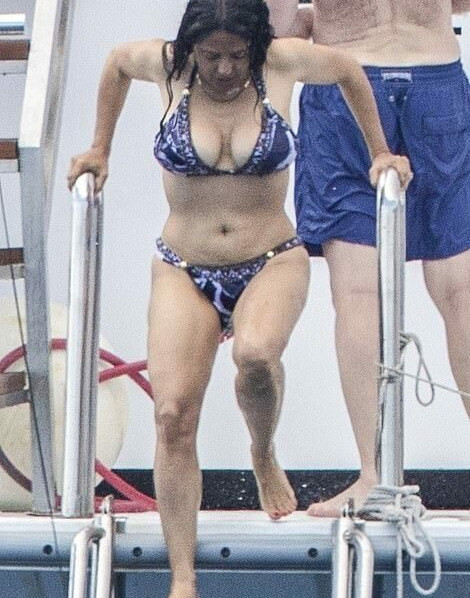 salma-hayek gallery photo #2126