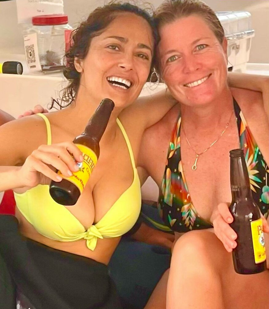 salma-hayek gallery photo #2144